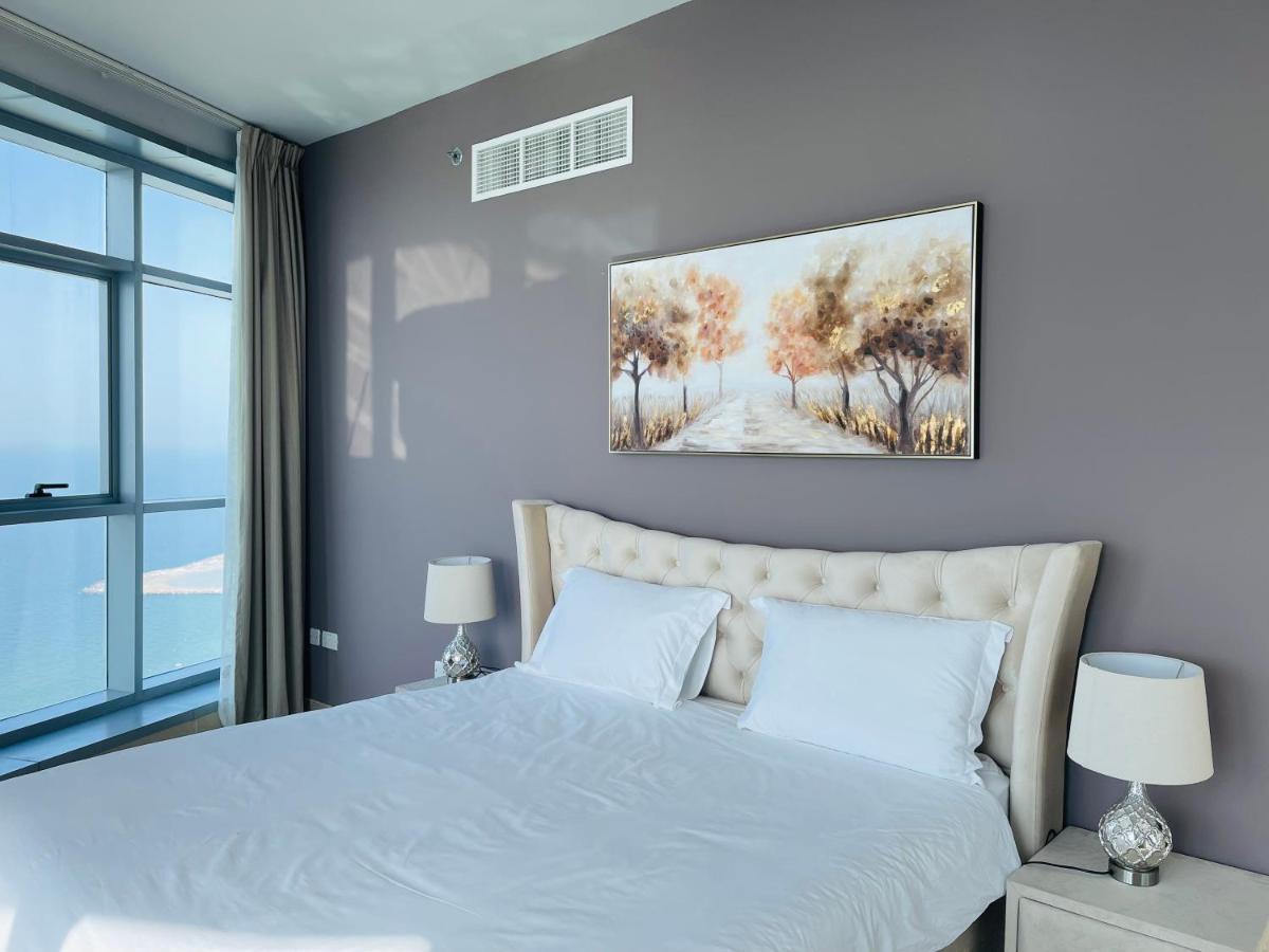Beachfront Paradise Just Minutes From Dubai Adschman Exterior foto
