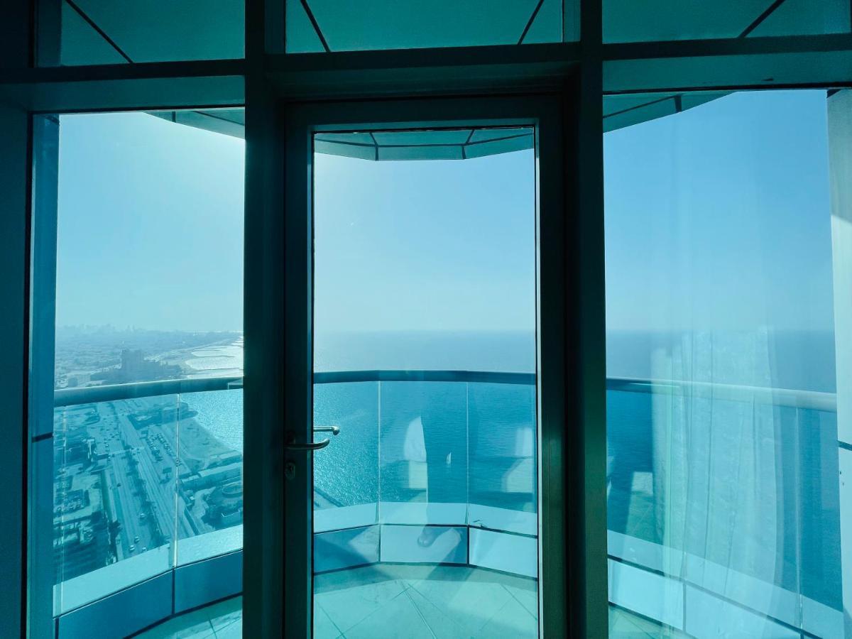 Beachfront Paradise Just Minutes From Dubai Adschman Exterior foto